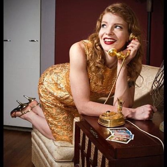 Meet your Posher, April - Picture 7 of 8